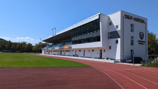 WGF-ARENA-Außenansicht