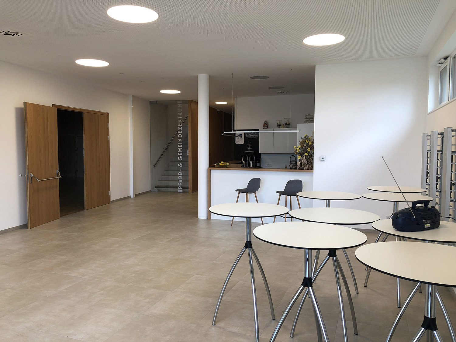 Pfarr- und Gemeindezentrum Weyregg Foyer